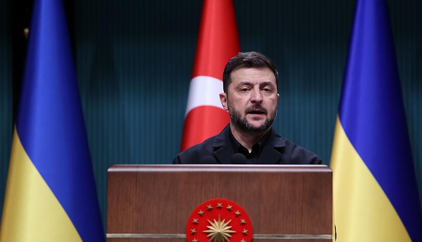 Ein angeblich neuer russisch-amerikanischer Friedensplan setzt die Ukraine unter Druck. Ein angeblich neuer russisch-amerikanischer Friedensplan setzt die Ukraine unter Druck.