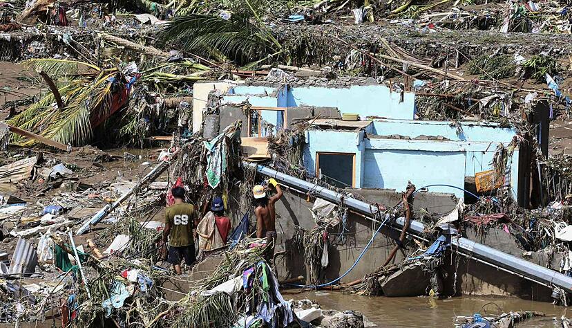 «Kalmaegi» hatte mit Starkregen und heftigem Wind gewütet. «Kalmaegi» hatte mit Starkregen und heftigem Wind gewütet.