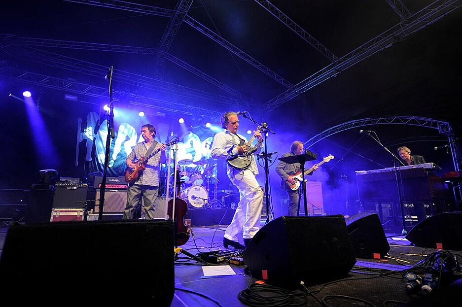 Zusammengestellt von Archiv und Dokumentation der Heilbronner Stimme 
Juli 2014: Zur Blacksheep-Premiere kommen an drei Tagen 4 500 Festival-Gäste nach Bad Rappenau-Bonfeld.