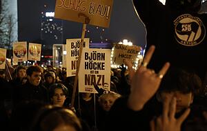 Demonstration vor dem Roten Rathaus in Berlin. Demonstration vor dem Roten Rathaus in Berlin.