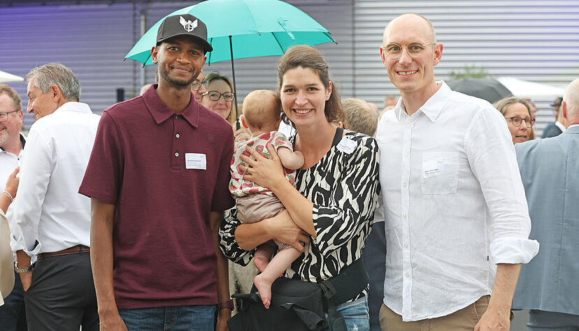 Olympiasieger unter sich: Mutaz Barshim, Carina B&auml;r-Mennigen und Ehemann Florian. Am 10. August springt Barshim auf dem Heilbronner Marktplatz.