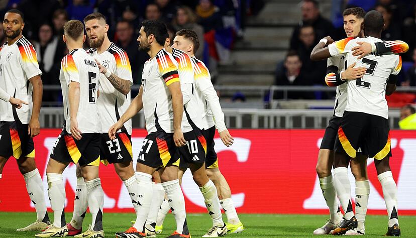 Die deutsche Nationalmannschaft bekommt eine neue Torhymne. Die deutsche Nationalmannschaft bekommt eine neue Torhymne.