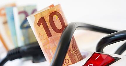 Verteilerdosen mit Kippschalter sparen Energie und damit bares Geld.
