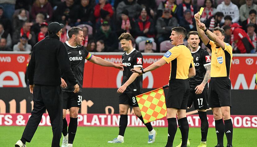Protestierten vehement beim Referee: G&uuml;nter und Schuster.