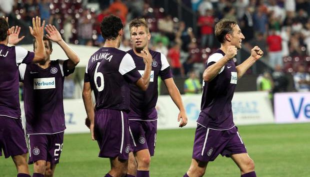 Die Spieler von Austria Wien feierten den &ouml;sterreichischen Meistertitel. Foto: Mircea Rosca