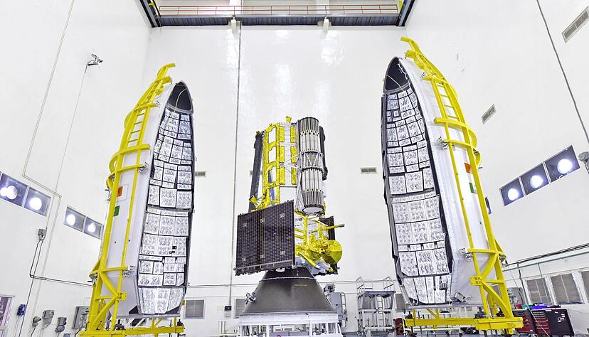 Der NISAR-Satellit im indischen Weltraumbahnhof Satish Dhawan Space Center. (Foto Archiv)