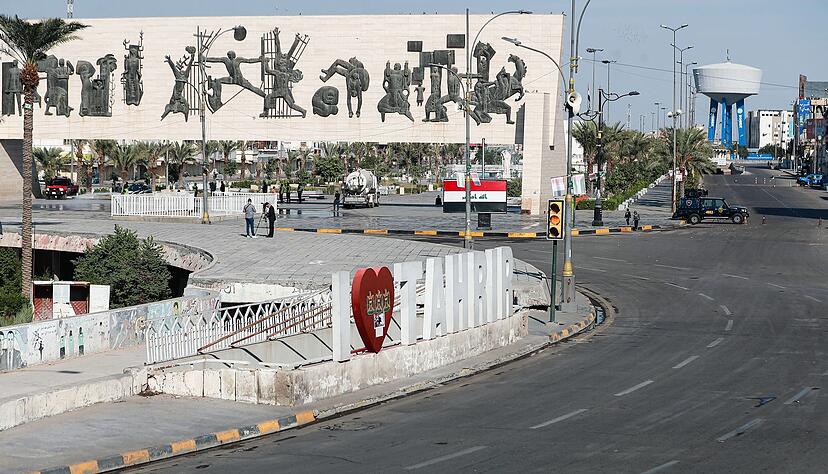 Die irakische Regierung zeigt sich seit einiger Zeit kooperativer bei der Rücknahme ausreisepflichtiger Staatsbürger aus Deutschland, möchte das aber nicht an die große Glocke hängen. Die irakische Regierung zeigt sich seit einiger Zeit kooperativer bei der Rücknahme ausreisepflichtiger Staatsbürger aus Deutschland, möchte das aber nicht an die große Glocke hängen.