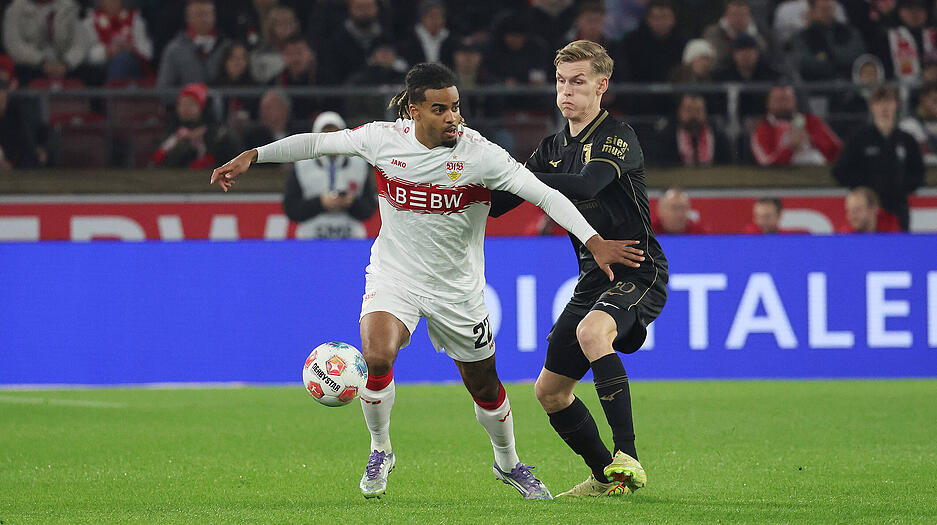 Lorenz Assignon: Lief die rechte Seite hoch und runter, fiel aber selten auf. Note: 3,5 Lorenz Assignon: Lief die rechte Seite hoch und runter, fiel aber selten auf. Note: 3,5