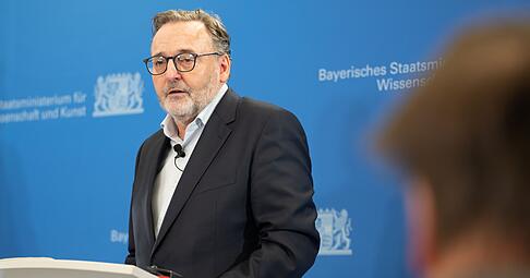 Anton Biebl leitet die Bayerischen Staatsgemäldesammlungen. (Archivbild) Anton Biebl leitet die Bayerischen Staatsgemäldesammlungen. (Archivbild)