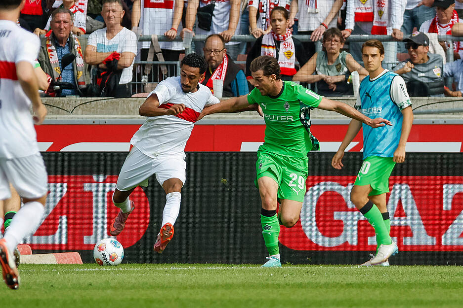 Tiago Tomas: Aktiv, immer wieder mit Zug zum Tor. Aber: Die Präzision fehlte zunächst gegen Borussia Mönchengladbach. Dennoch: Der Neuzugang war ein belebendes Element beim VfB Stuttgart. Note: 3,5