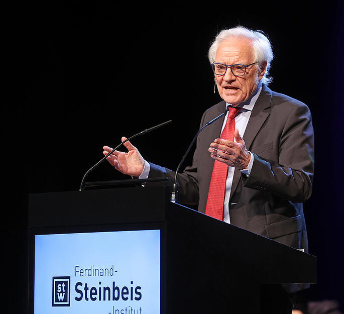 Podiumsdiskussion "50 Jahre - Grenzen des Wachstums"