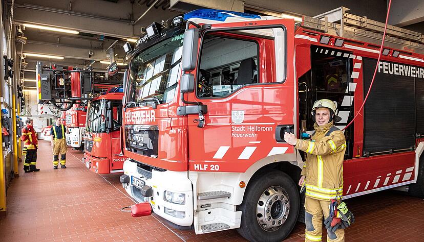 Wie lange die Berufsfeuerwehr noch an der Beethovenstraße bleibt, ist offen. Die Hauptwache könnte langfristig an einen zentraleren Ort verlegt werden. Die Freiwillige Feuerwehr bleibt aber am alten Standort. Wie lange die Berufsfeuerwehr noch an der Beethovenstraße bleibt, ist offen. Die Hauptwache könnte langfristig an einen zentraleren Ort verlegt werden. Die Freiwillige Feuerwehr bleibt aber am alten Standort.