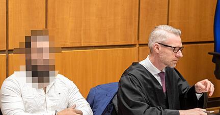 Dem 28-jährigen Angeklagten werden Messerstiche vorgeworfen.
Foto: Veigel