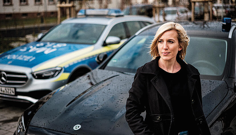 Wer sich für eine Ausbildung bei der Polizei entscheidet, den erwarten vielseitige Aufgaben. Wer sich für eine Ausbildung bei der Polizei entscheidet, den erwarten vielseitige Aufgaben.