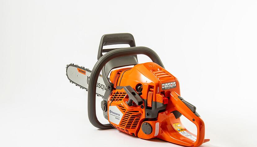 Auf dem dritten Platz landete das Modell KS 445 S von Husqvarna f&uuml;r 679 Euro mit der Note &laquo;gut&raquo; (1,7).