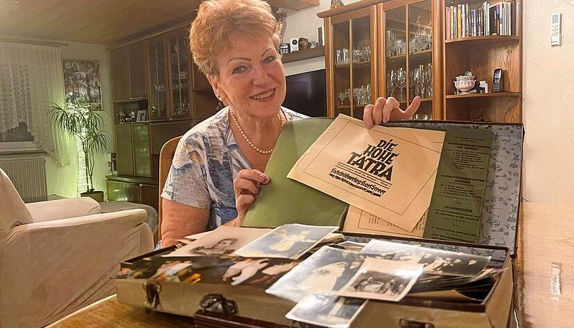 Die Erinnerung an die Heimat im Sudetenland: Sie passt in zwei Koffer, die die Heinsheimerin Isolde Stark aufbewahrt hat. Sie ist die Enkelin, beziehungsweise Tochter der beiden Frauen, deren Fluchtgeschichte sie immer noch tief bewegt. Die Erinnerung an die Heimat im Sudetenland: Sie passt in zwei Koffer, die die Heinsheimerin Isolde Stark aufbewahrt hat. Sie ist die Enkelin, beziehungsweise Tochter der beiden Frauen, deren Fluchtgeschichte sie immer noch tief bewegt.