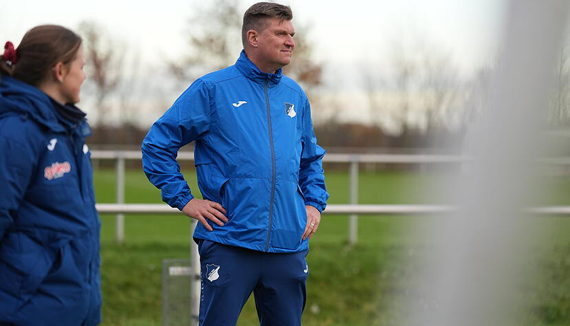 Unter anderem hospitierte Thomas Kettner bei den Bundesliga-Frauen der TSG Hoffenheim.