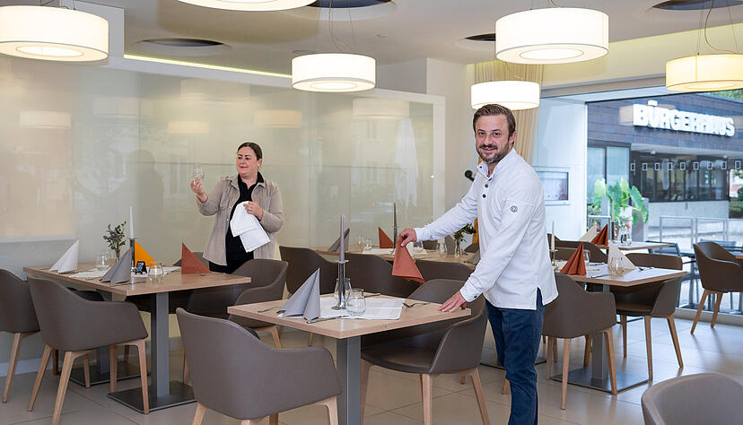 Melanie Horvat und Mario Dieterich sind die neuen Pächter im Restaurant des Bürgerhauses in Böckingen. Sie wissen, was die Gäste schätzen.
Foto: Christiana Kunz