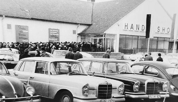 Das war der Anfang: In Backnang wurde im Januar 1968 mit diesem Handelshof das erste Einzelhandelsgeschäft der Schwarz-Gruppe eröffnet.Fotos: Archiv/Kaufland
