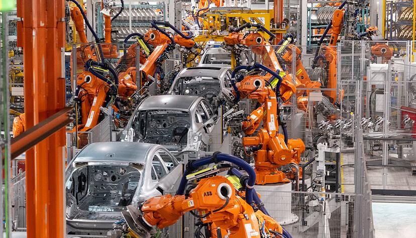 In der Automobilindustrie ist die Produktion weiter gesunken. (Archivbild) In der Automobilindustrie ist die Produktion weiter gesunken. (Archivbild)
