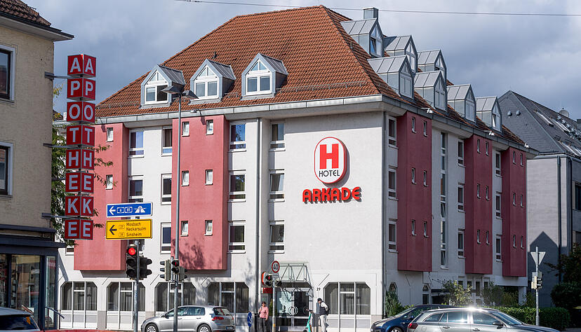 Stadt HN mietet Hotels zur Flüchtlingsunterbringung an: Hotel Arkade in der Weinsberger Straße