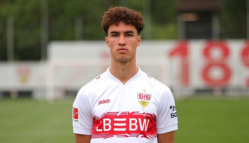 „Es war die Idee, in der 3. Liga Minuten zu sammeln“, sagt Christian Gentner, der Sportdirektor des VfB Stuttgart, über Noah Darvich