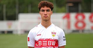 „Es war die Idee, in der 3. Liga Minuten zu sammeln“, sagt Christian Gentner, der Sportdirektor des VfB Stuttgart, über Noah Darvich