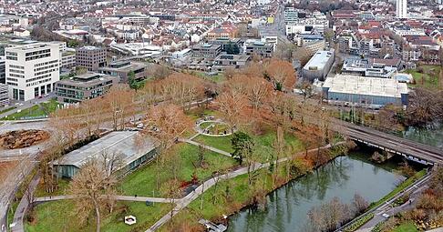 Der Bildungscampus soll an die Innenstadt heranrücken, Soleo, Eisstadion und Rollsporthalle müssen umziehen. Der Bildungscampus soll an die Innenstadt heranrücken, Soleo, Eisstadion und Rollsporthalle müssen umziehen.