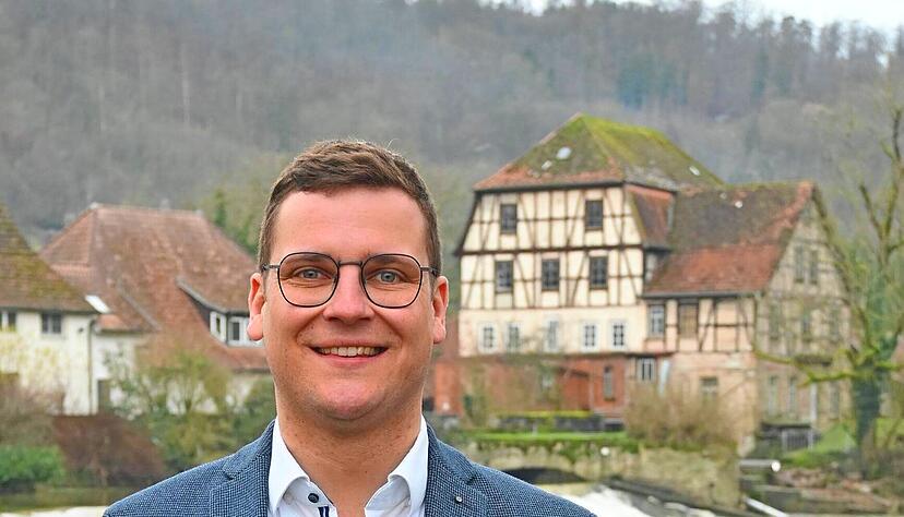 Michael Foss möchte gerne weitere acht Jahre die Geschicke der Stadt Forchtenberg lenken. Für kommenden Sonntag hofft der 34-Jährige auf eine möglichst hohe Wahlbeteiligung. 
Foto: Katrin Draskovits