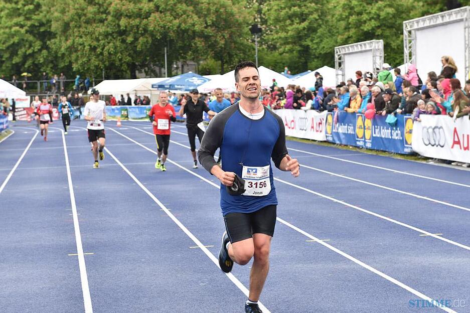 Trollinger Marathon: Zieleinlauf 3 | 7.5.