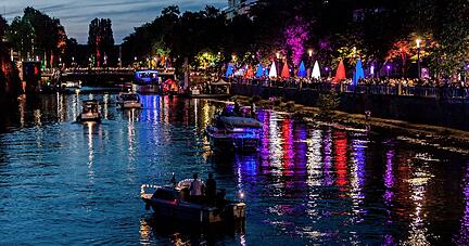 Die Bootsparade war einer der Höhepunkte des Heilbronner Lichterfests. In diesem Jahr findet das Fest am Neckar vom 23. bis 25. Juni statt.