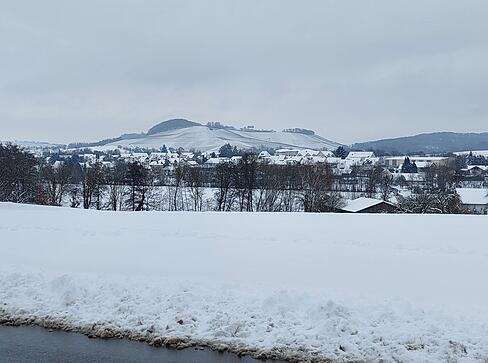 In Öhringen hat es am Montag 21 Zentimeter Neuschnee gegeben – so viel wie zuletzt 2014. Hier der Blick auf den Lindelberg bei Bretzfeld. In Öhringen hat es am Montag 21 Zentimeter Neuschnee gegeben – so viel wie zuletzt 2014. Hier der Blick auf den Lindelberg bei Bretzfeld.