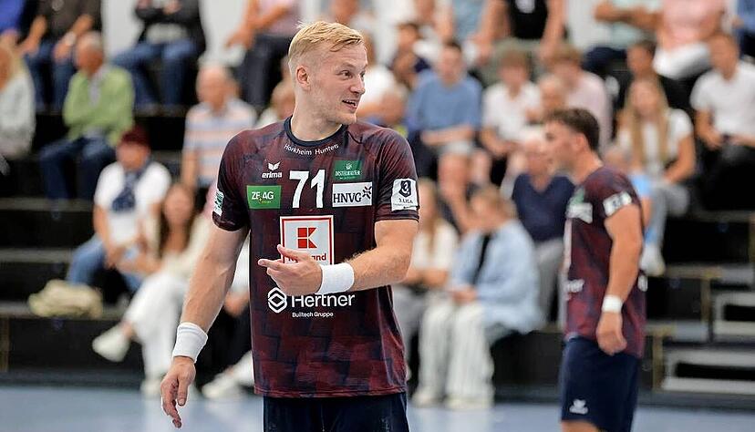 Andreas Schröder strahlte nicht nur viel Ruhe im Spielaufbau aus, sondern erzielte gegen den TV Bittenfeld II auch noch sieben Tore selbst. Andreas Schröder strahlte nicht nur viel Ruhe im Spielaufbau aus, sondern erzielte gegen den TV Bittenfeld II auch noch sieben Tore selbst.