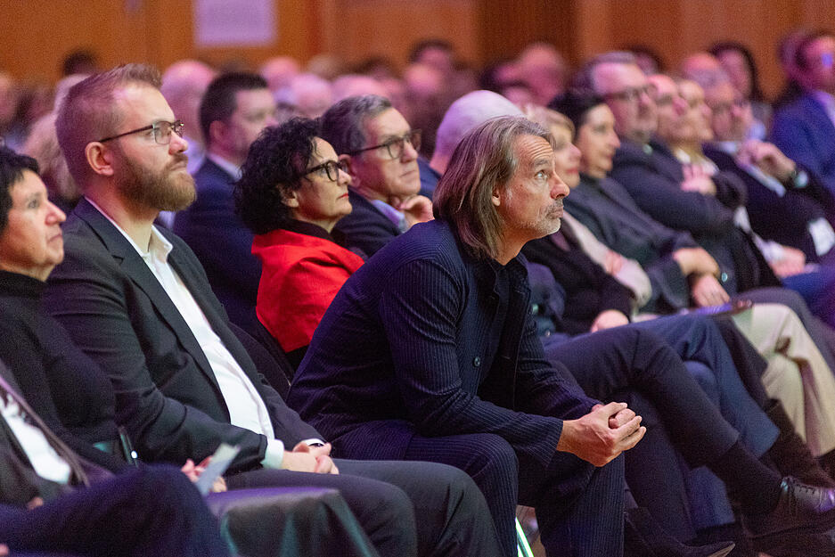 Große Umbrüche, aber auch große Chancen – dieser Spannungsbogen prägte den Neujahrsempfang der Stadt Heilbronn. Große Umbrüche, aber auch große Chancen – dieser Spannungsbogen prägte den Neujahrsempfang der Stadt Heilbronn.