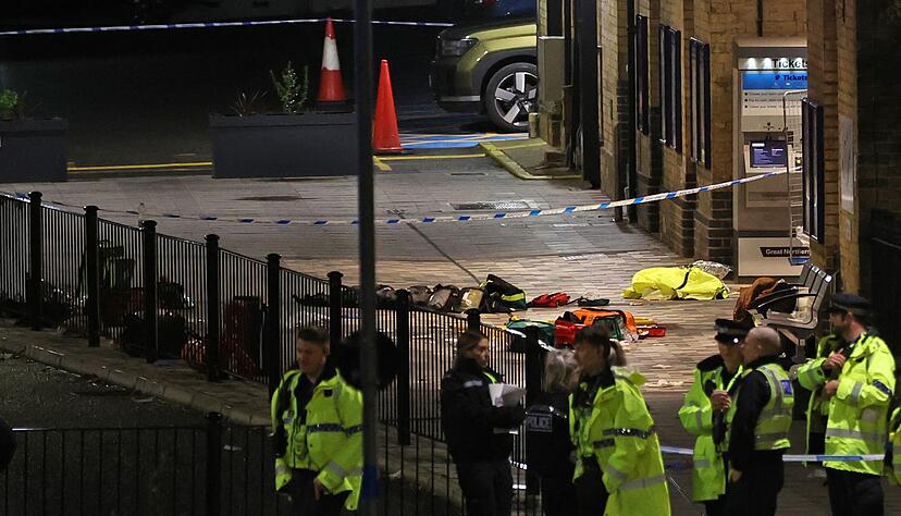 Die Attacke ereignete sich in einem Zug nahe der Stadt Huntingdon. Die Attacke ereignete sich in einem Zug nahe der Stadt Huntingdon.