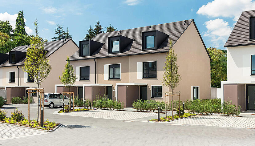 So sollen die H&auml;user der Deutschen Reihenhaus in Heinsheim einmal aussehen - Modell Familiengl&uuml;ck auf 145 Quadratmetern Wohnfl&auml;che.