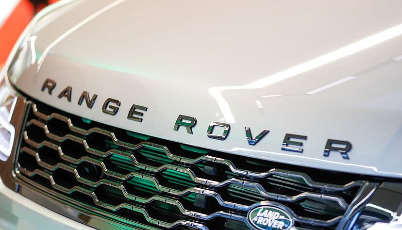 Der britische Autobauer Jaguar Land Rover wurde vor wenigen Tagen Opfer einer Cyberattacke. (Archivbild)