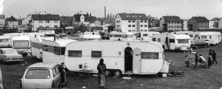 1970 - Wohnwagen-Stadt an der B&ouml;ckinger Wilhelm-Leuschner-Stra&szlig;e.
