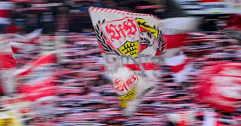 Vor dem VfB-Spiel gegen Bayern ist es am Sonntag nahe des Stadions in M&uuml;nchen eskaliert. (Symbolbild)