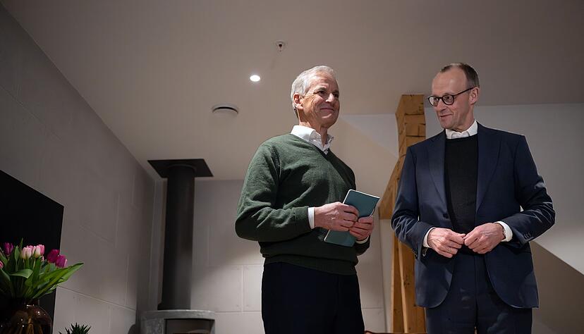 Merz will am Nachmittag mit einem Milit&auml;rtransporter vom Typ A400M zum Milit&auml;rst&uuml;tzpunkt Bardufoss fliegen und sich mit St&oslash;re ein Bild von der &Uuml;bung Cold Response machen.