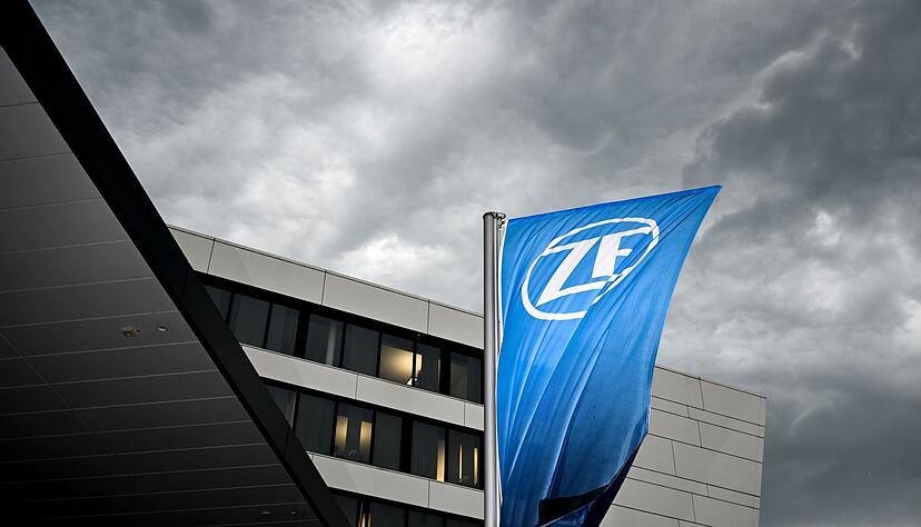 ZF Friedrichshafen plant den Abbau von bis zu 14.000 Stellen in Deutschland. (Archivbild)
