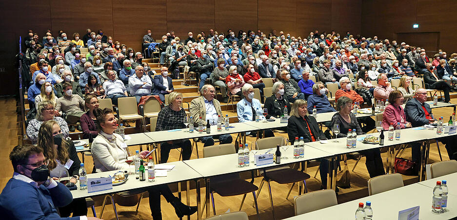 Podiumsdiskussion "50 Jahre - Grenzen des Wachstums"