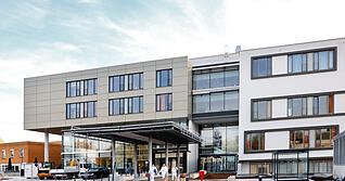 Hochmoderne Geräte kann das SLK Klinikum oft nicht allein finanzieren. Ein Förderverein sammelt deshalb Spenden.