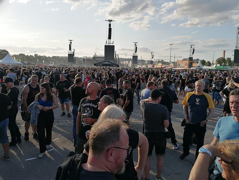 Mit 90.000 erwarteten Zuschauern ist es das größte Konzert, das es in Stuttgart jemals gegeben hat.