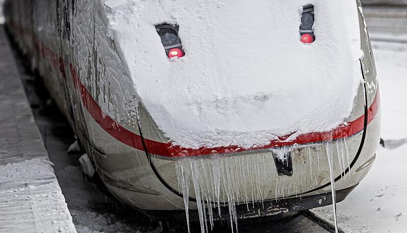 Im Bahnverkehr gibt es weiterhin starke Einschr&auml;nkungen.
