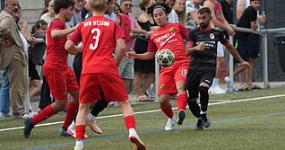 F&uuml;r Abdul Kadir Taskin (rechts) und T&uuml;rkspor Eppingen geht es darum, sich sauber aus der Landesliga zu verabschieden.