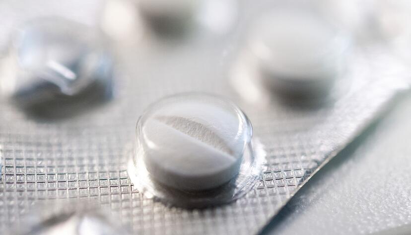 Medikamente gegen Flugangst unterliegen im Ausland unterschiedlichen Einfuhrbestimmungen: Nicht alle Mittel sind überall erlaubt. Medikamente gegen Flugangst unterliegen im Ausland unterschiedlichen Einfuhrbestimmungen: Nicht alle Mittel sind überall erlaubt.