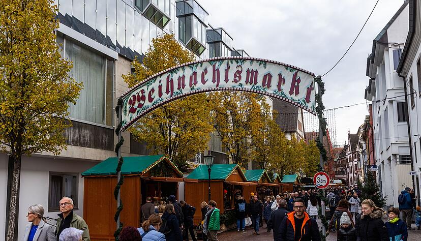 Freiburg ist Frühstarter unter den großen Weihnachtsmärkten. (Archivbild)