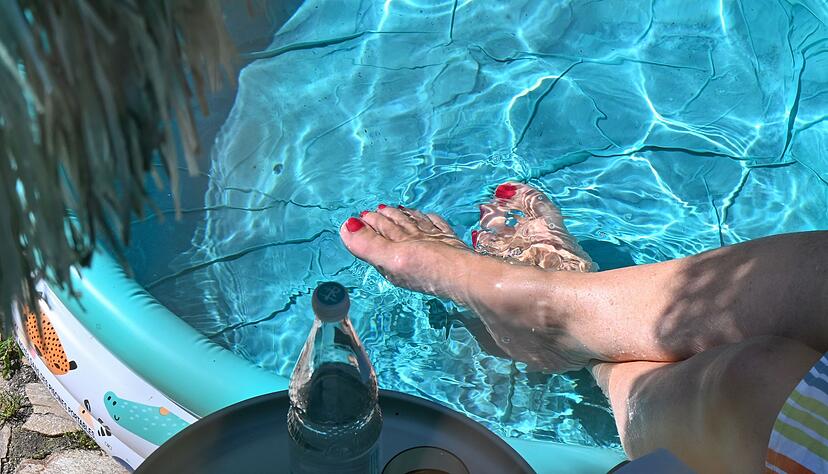 Bei überaus hohen Temperaturen wie in diesen Tagen ist es wichtig, sich oft abzukühlen. Bei überaus hohen Temperaturen wie in diesen Tagen ist es wichtig, sich oft abzukühlen.