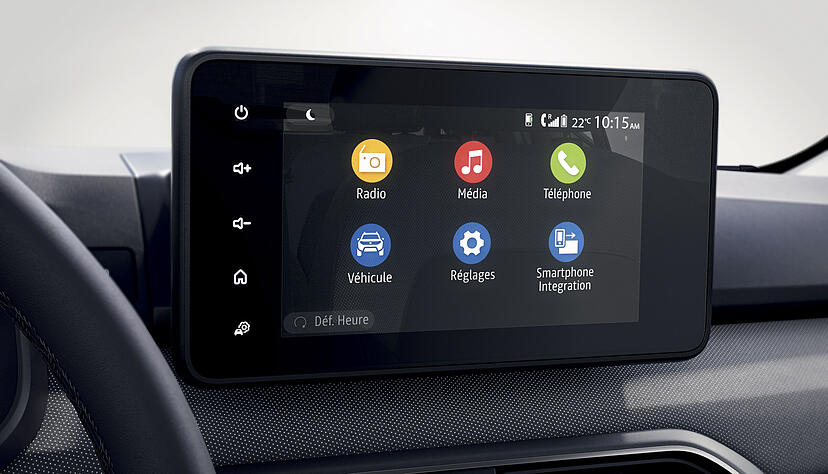 Gut investiert sind die 400 Euro extra f&uuml;rs Multimediasystem mit 8-Zoll-Bildschirm in der Mitte des Cockpits und integrierter Navigationsfunktion.